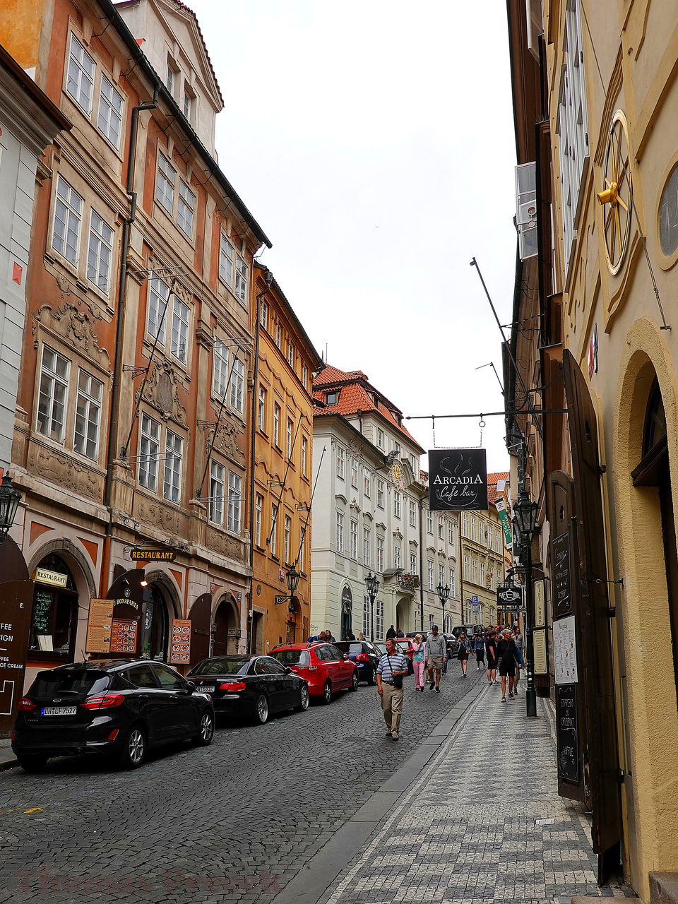 027  Prague_ 2019